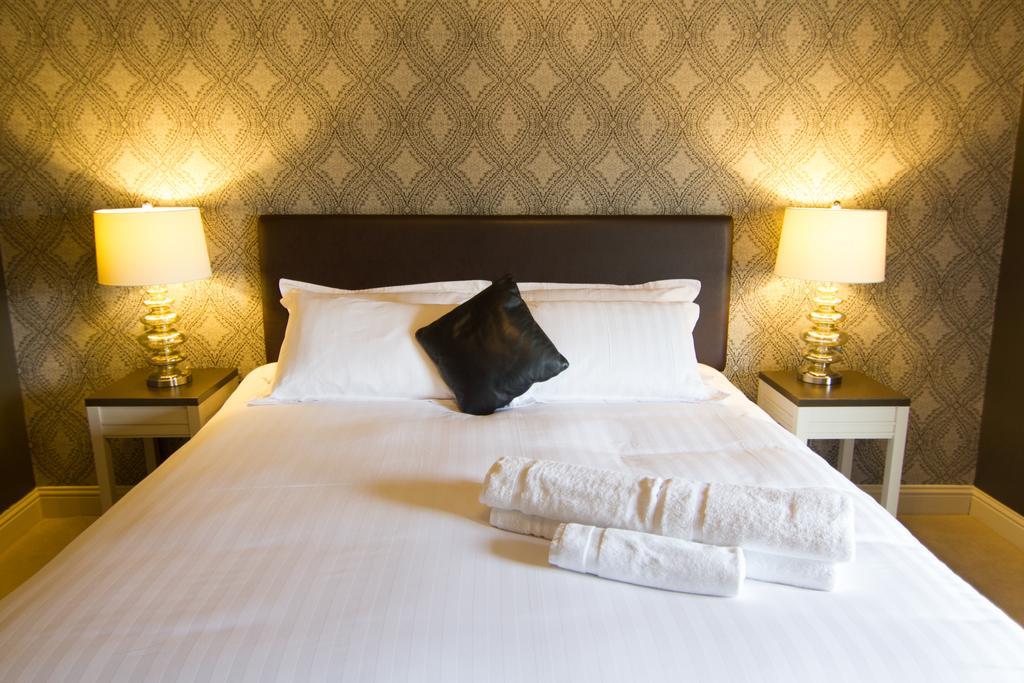 Armorica Hotel Oranmore Exterior foto